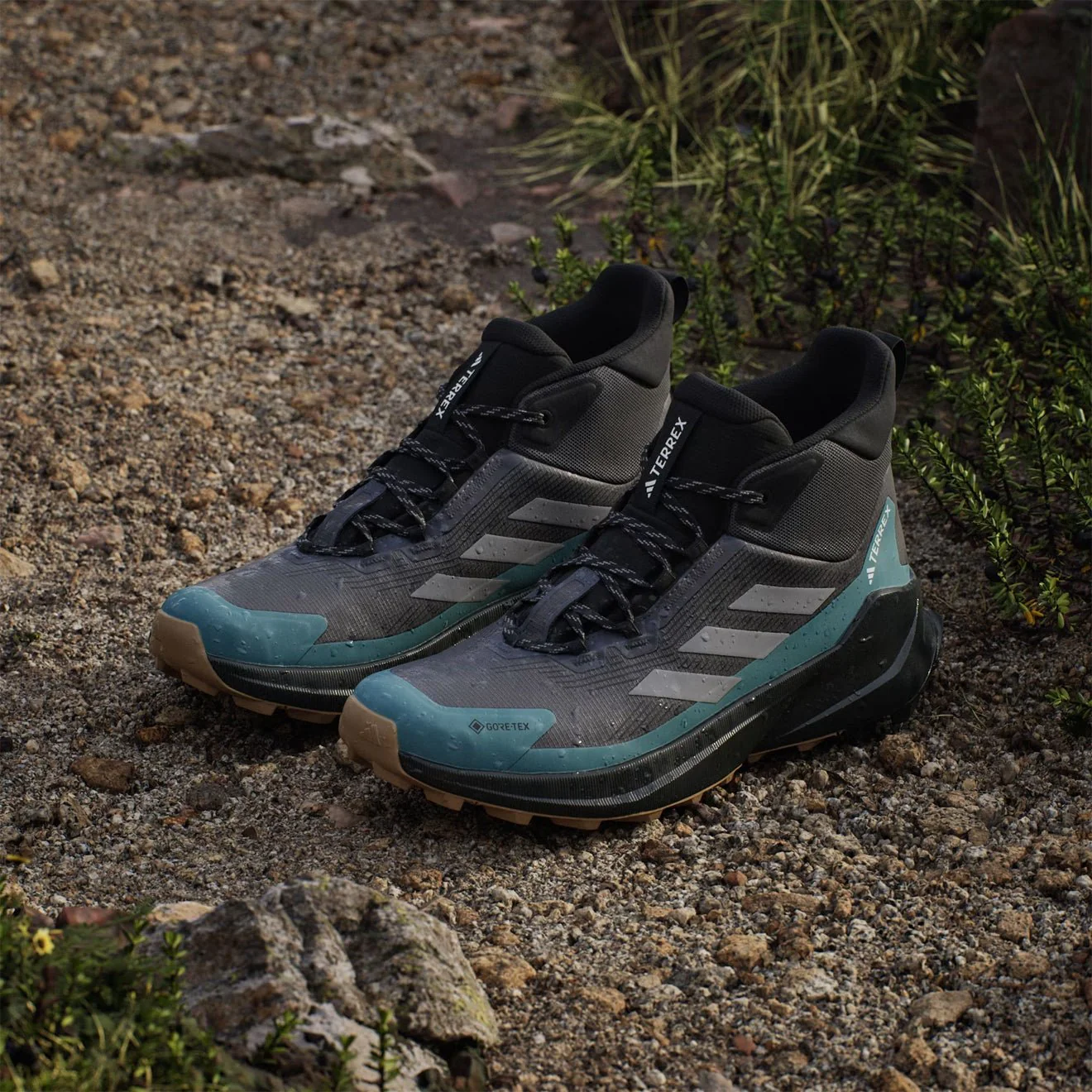 Adidas Terrex Trailmaker 2.0 Mid Gore-Tex Hiking Shoes Grey / Preloved Teal - Image 4