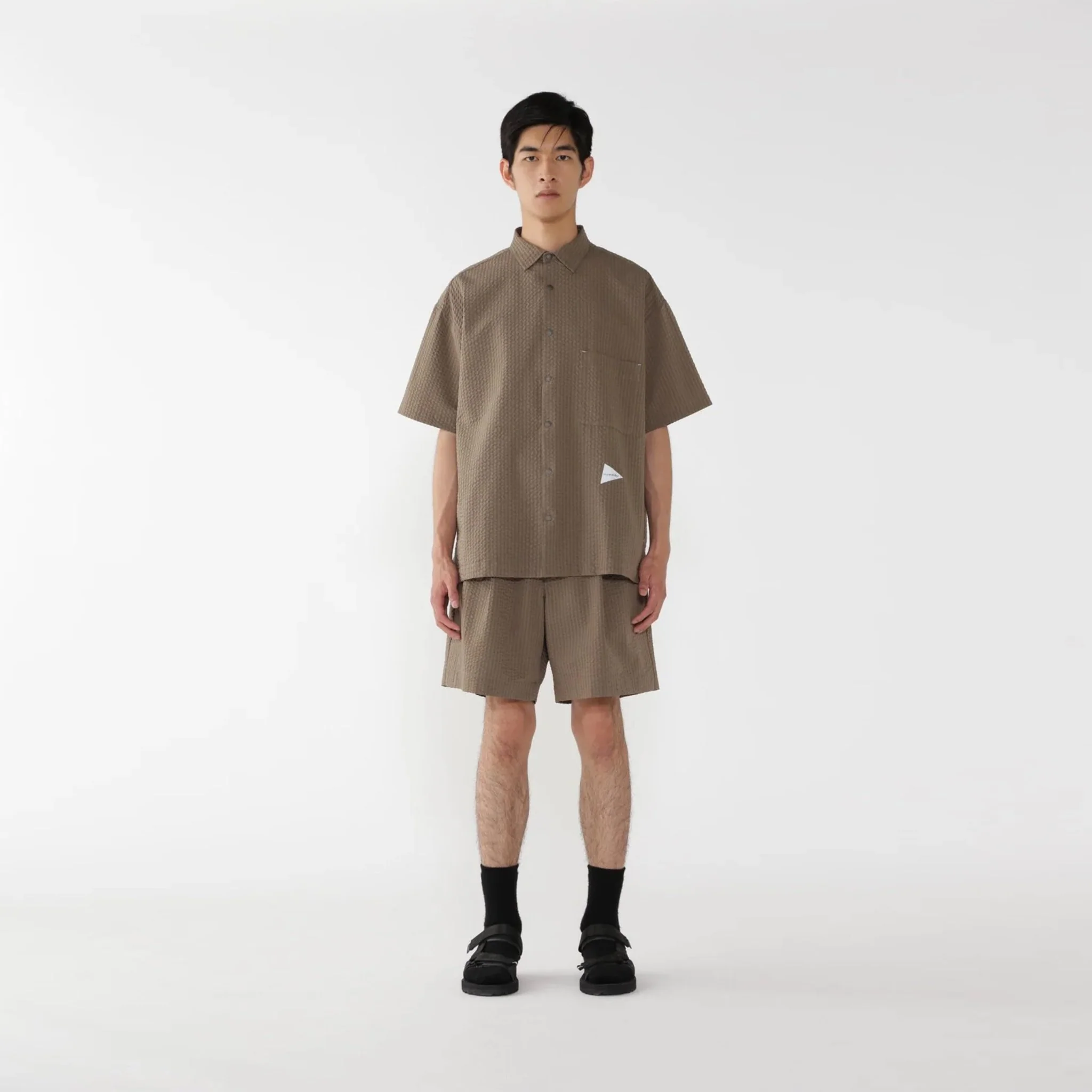 And Wander Dry Soft Seersucker S/S Shirt Beige - Image 3