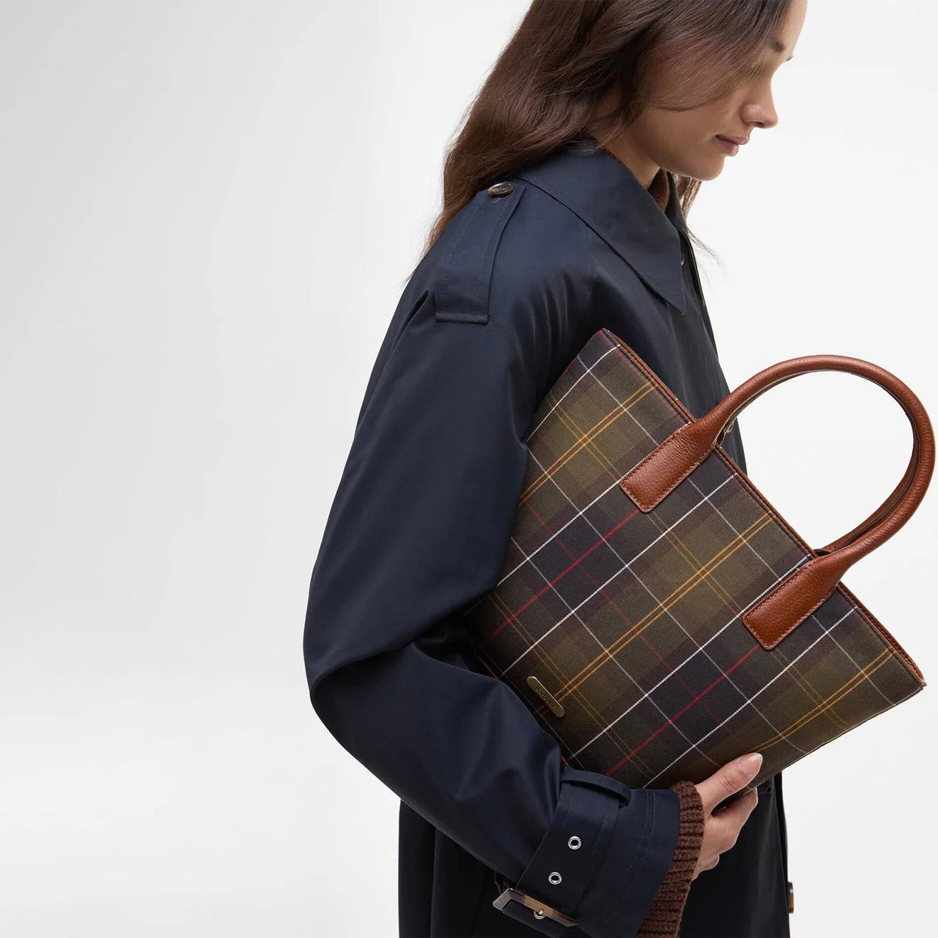 Barbour Birch Tartan Tote Bag Classic Tartan - Image 5