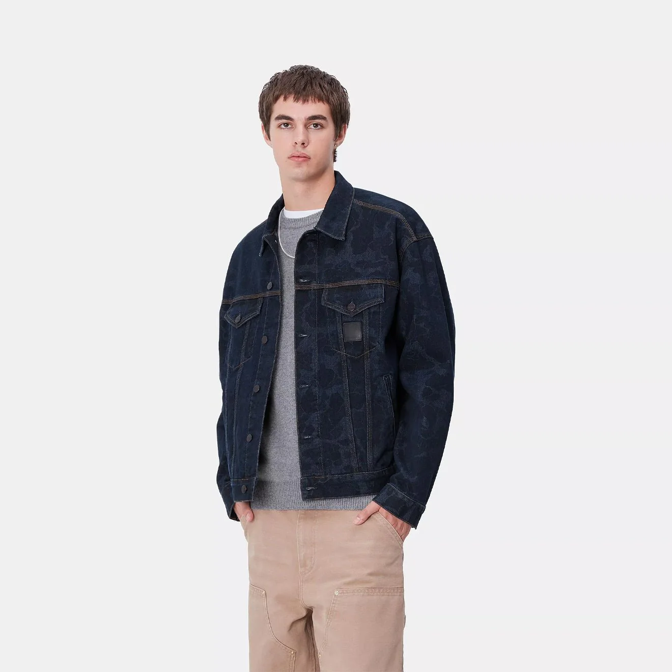 Carhartt WIP Duck Helston Jacket Camo Duck Black Heavy Bleached - Image 3