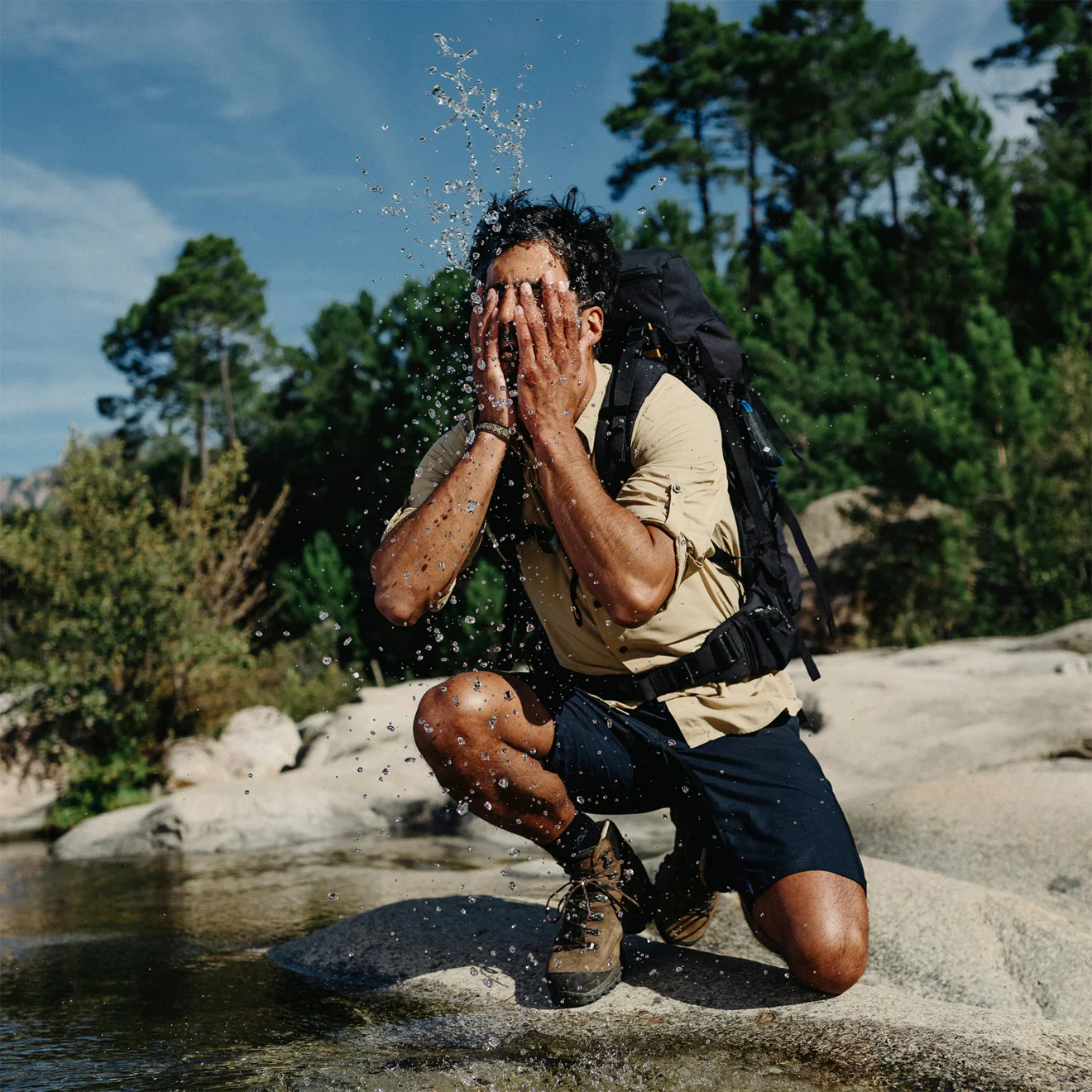 Fjallraven Abisko Hike Shorts Laurel Green - Image 9