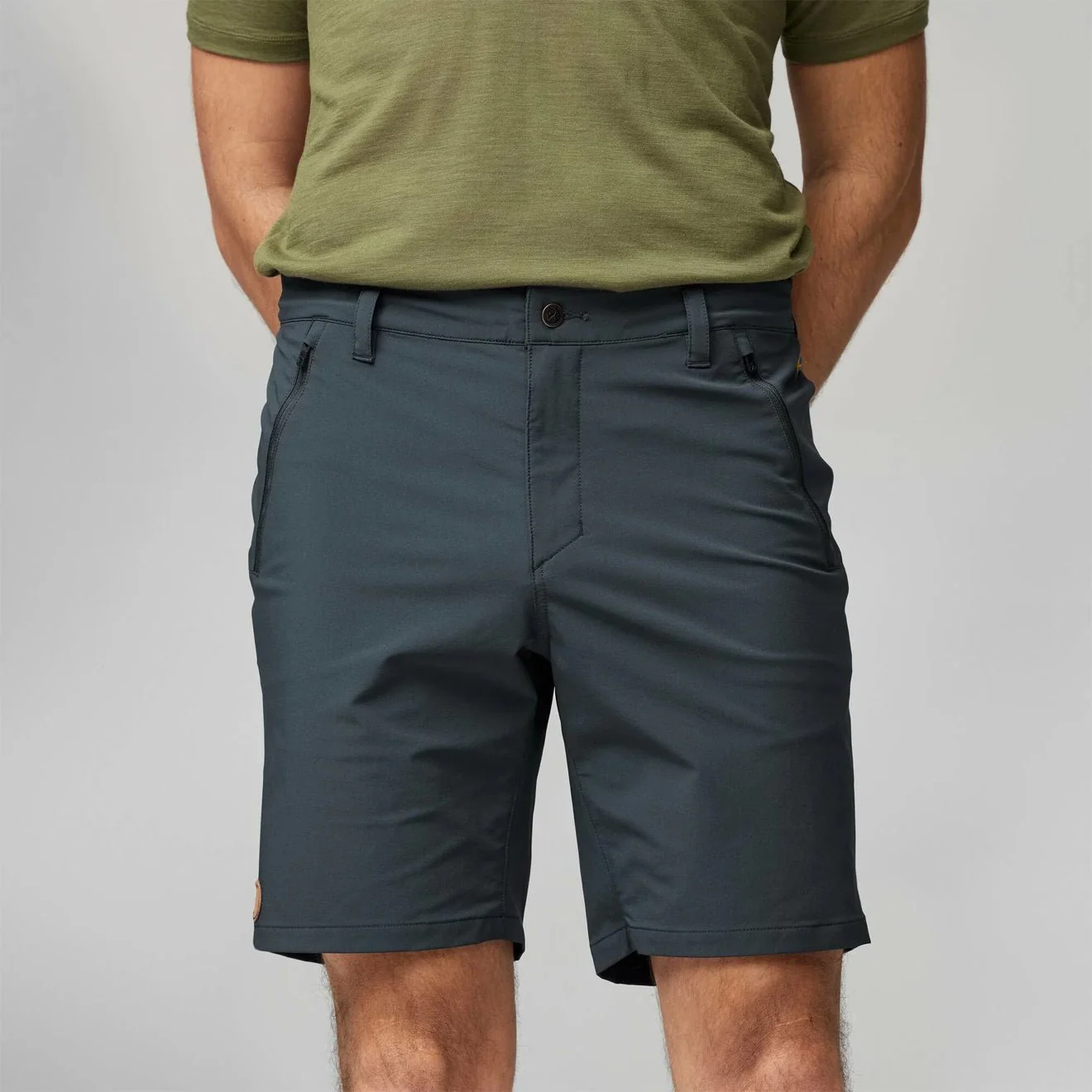 Fjallraven Abisko Trail Stretch Shorts Suede Brown - Image 4