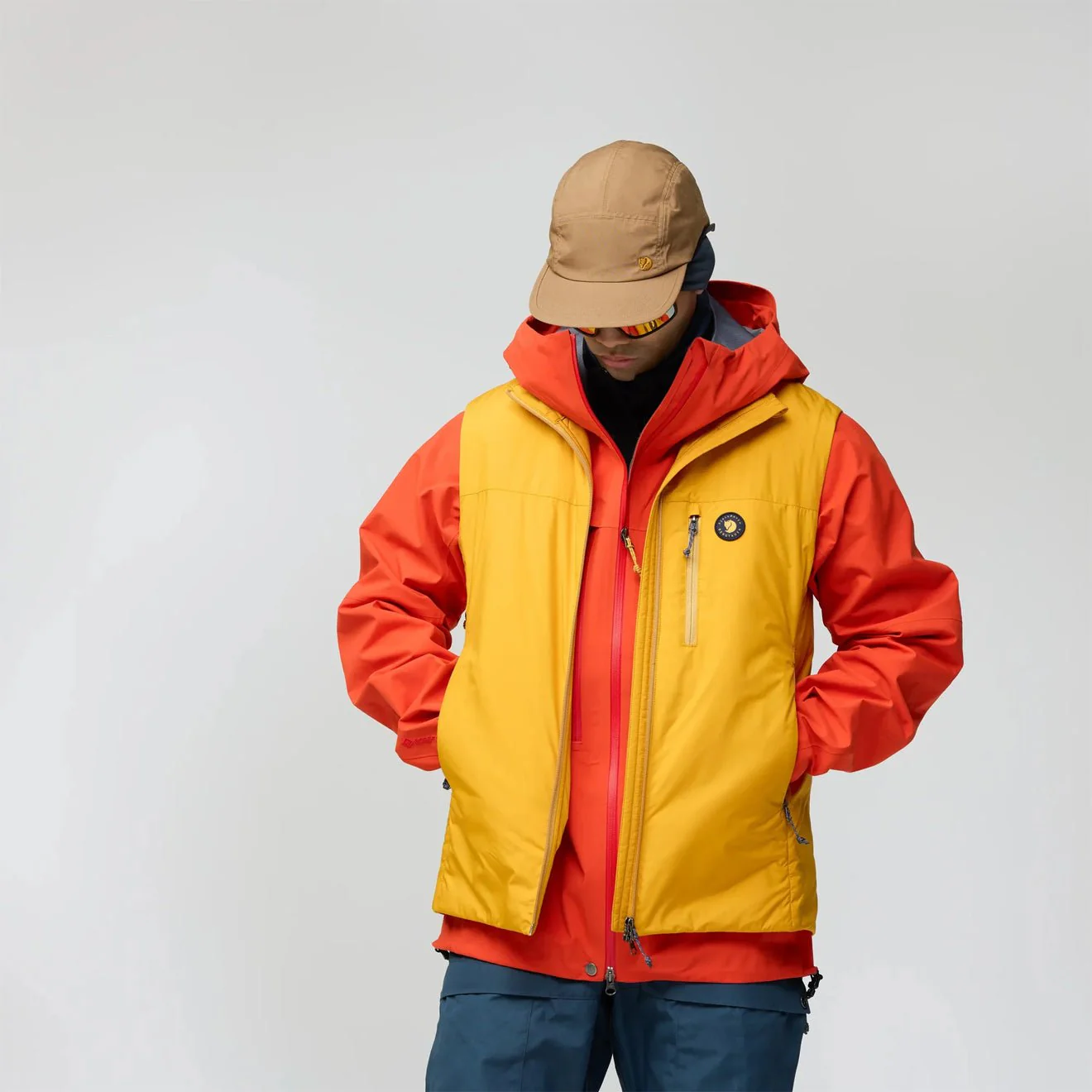 Fjallraven Bergtagen 60 Insulation vest Mountain Blue - Image 3