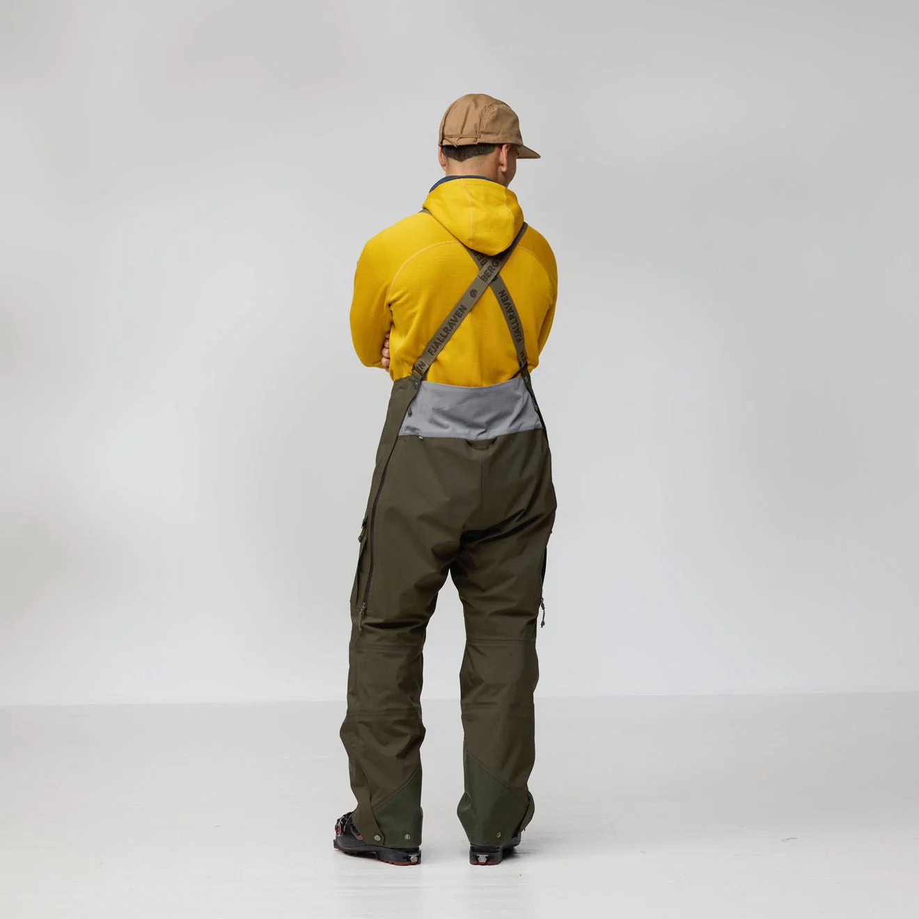 Fjallraven Bergtagen GTX Touring Trousers Deep Forest - Image 5