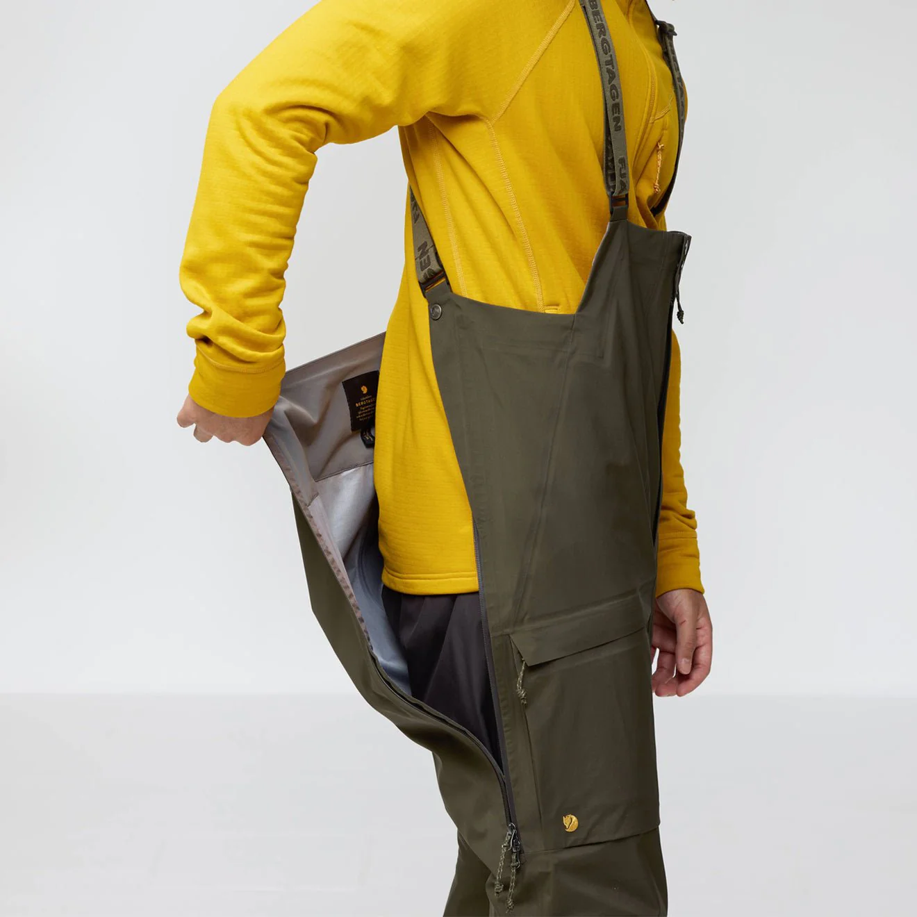 Fjallraven Bergtagen GTX Touring Trousers Deep Forest - Image 6