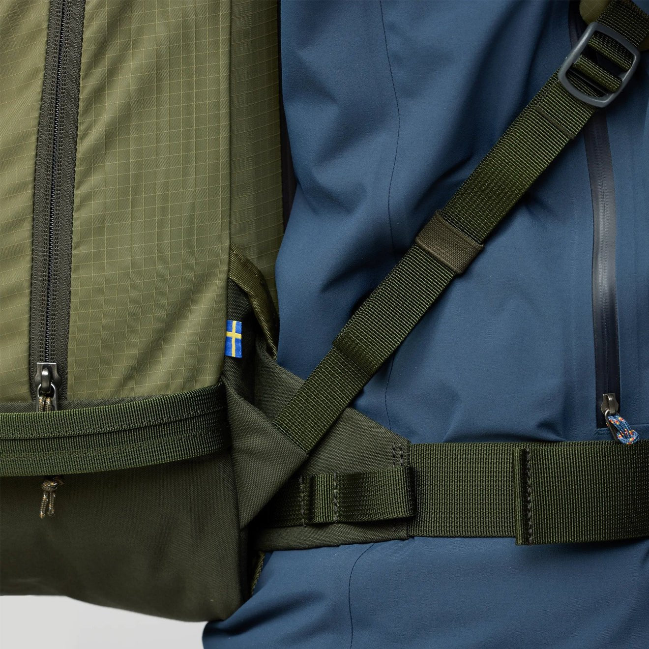 Fjallraven Bergtagen Touring 22 Flame Orange / Mountain Blue - Image 10