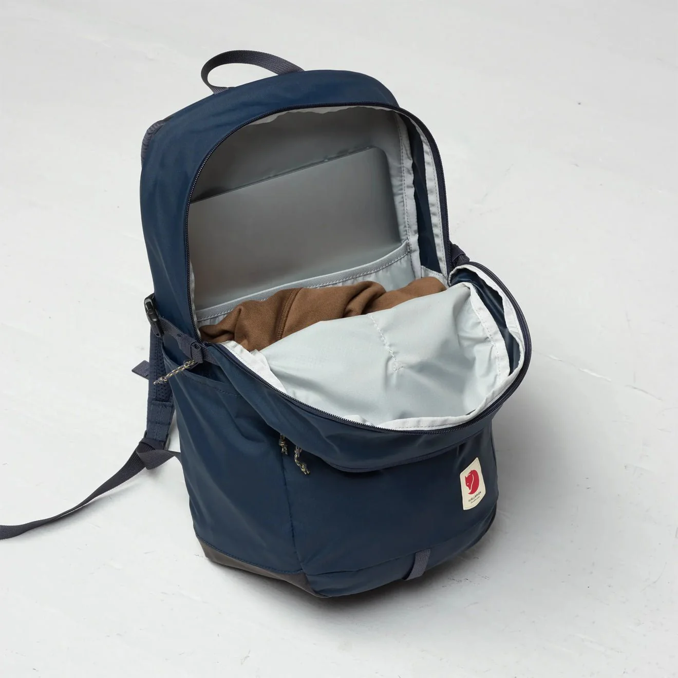 Fjallraven High Coast Backpack 24 Black - Image 4