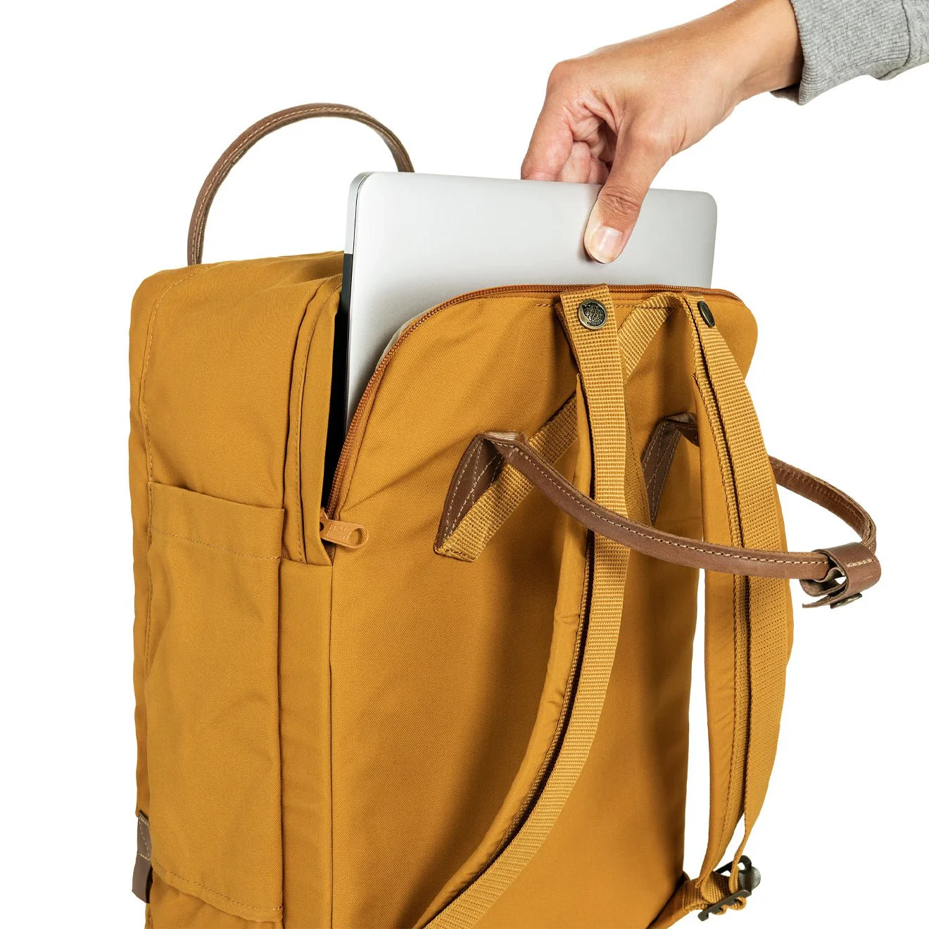 Fjallraven Kanken No. 2 Laptop 15 Fossil - ONE SIZE - Image 4