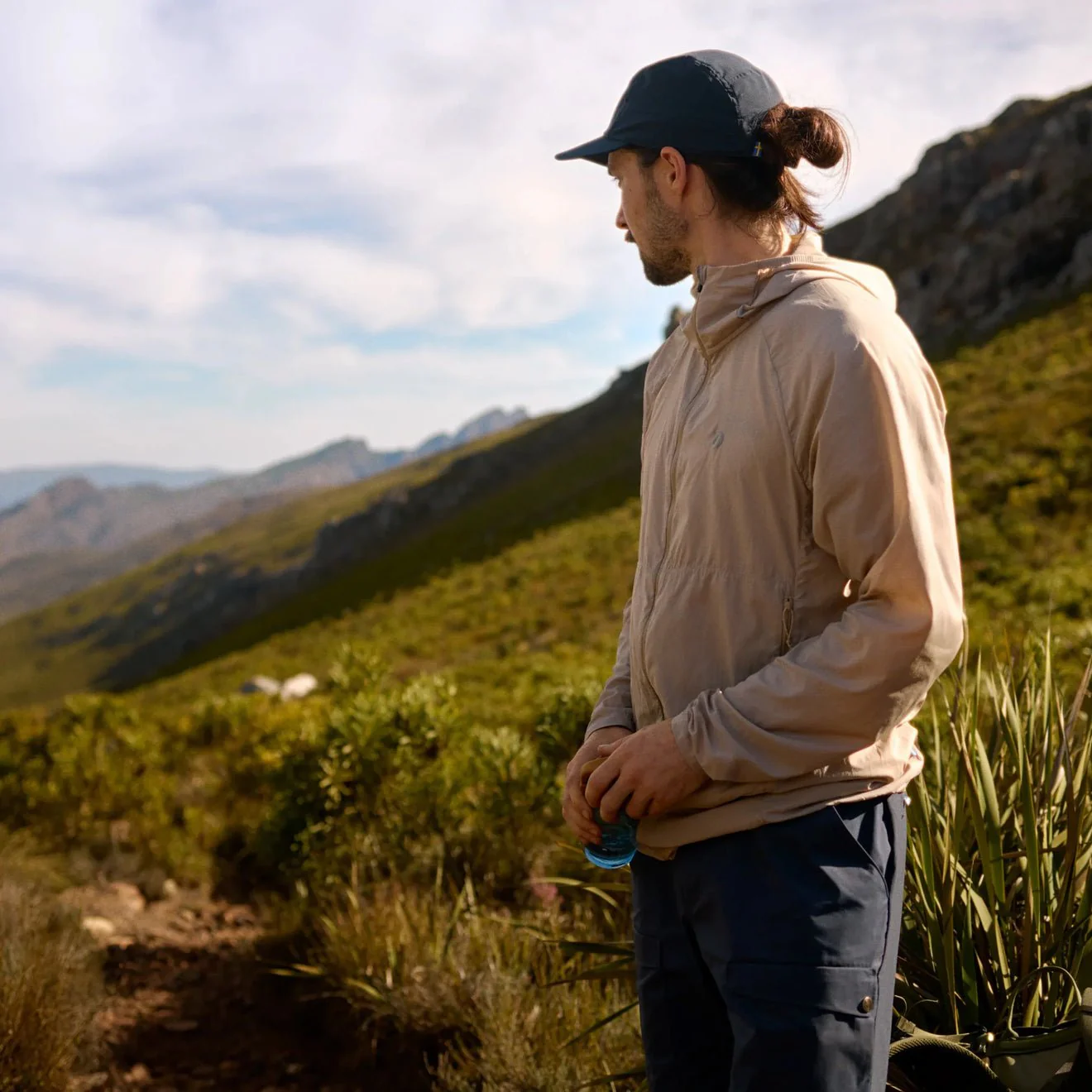 Fjallraven Keb Latt Wind Jacket Classic Mountain Blue - Image 8