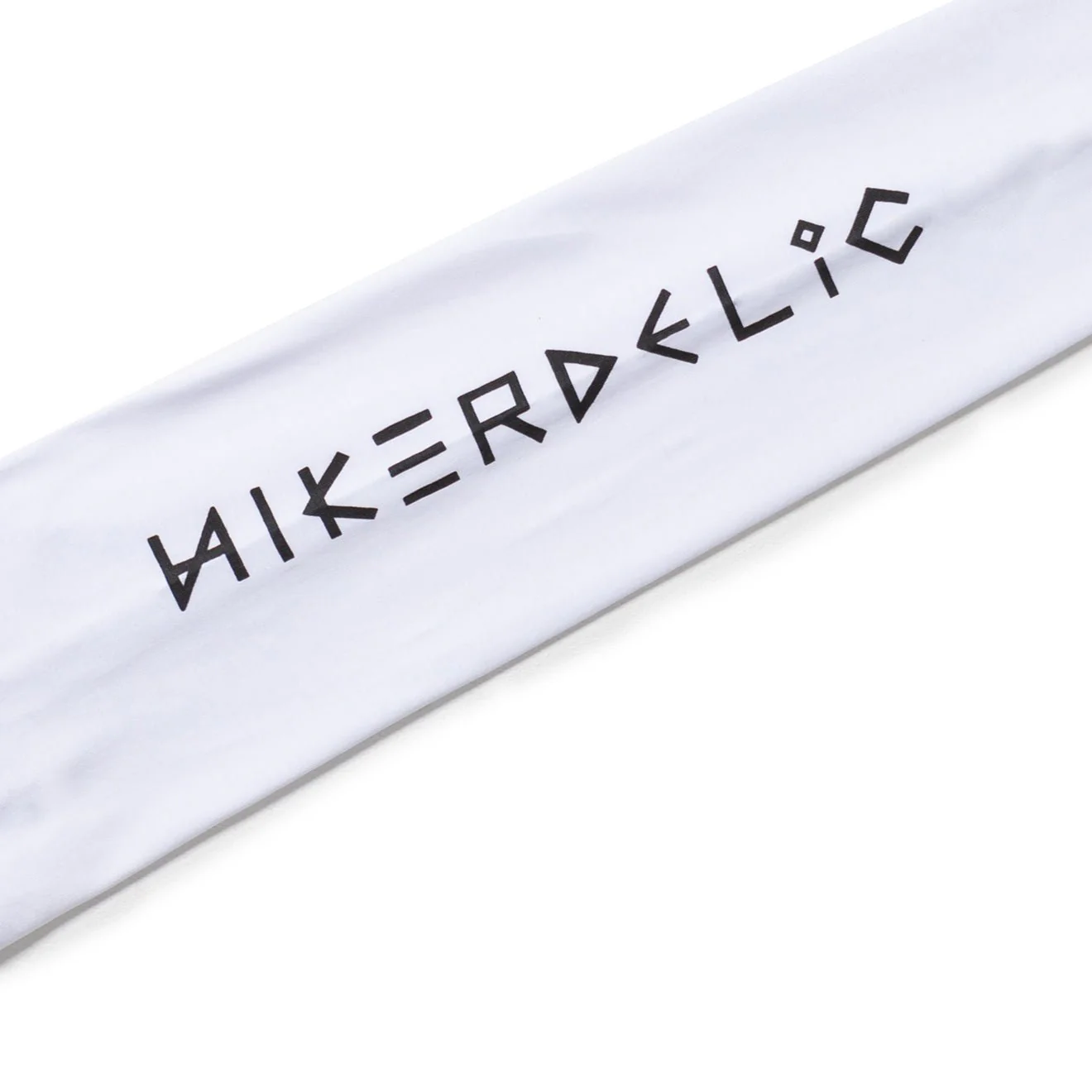 Hikerdelic Bridestones LS T-shirt White - Image 5