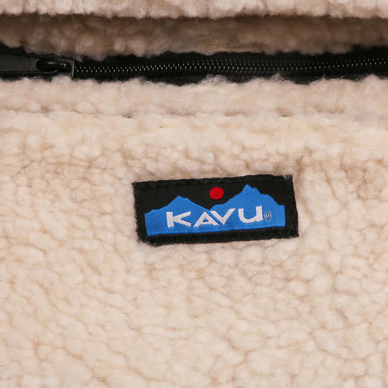 Kavu Tote It All Bag Blush Cloud - Image 4