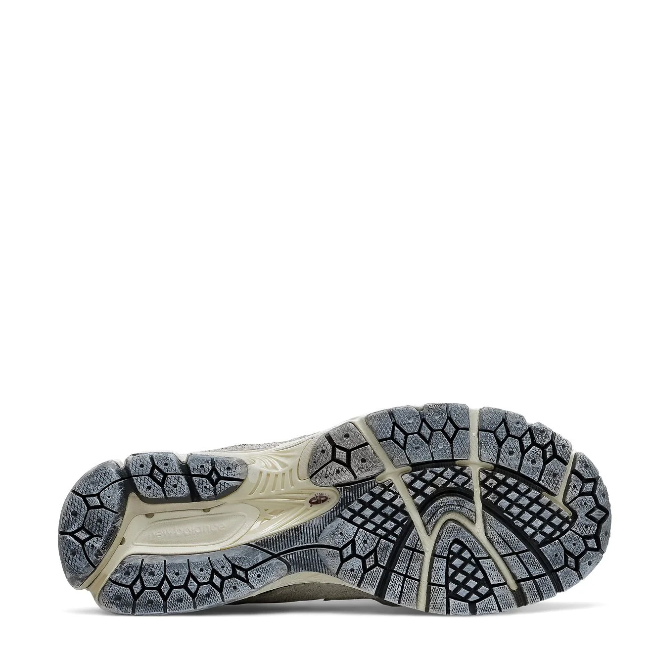New Balance 2002R Protection Pack Shoes Rain Cloud / Magnet - Image 5