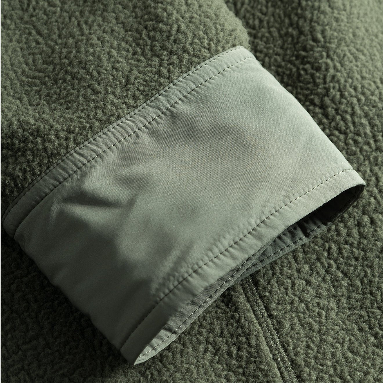 Norse Projects Ulrik Reversible Fleece Overshirt Ivy Green - Image 4