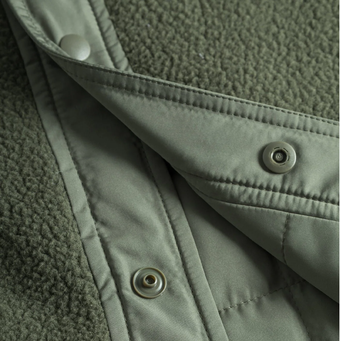 Norse Projects Ulrik Reversible Fleece Overshirt Ivy Green - Image 5