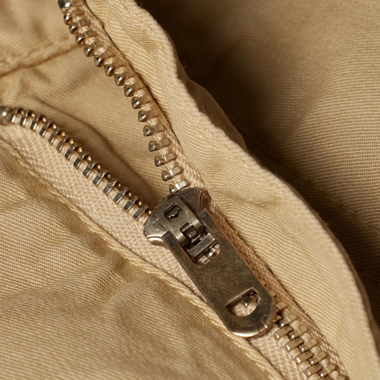 Paul Smith Cotton-Twill Broad Stripe Zebra Shorts Light Beige - Image 2
