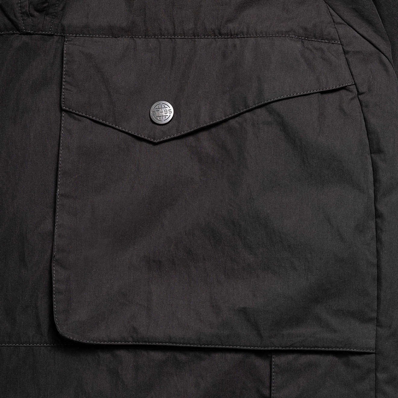 ST95 Reno Jacket Caviar - Image 7